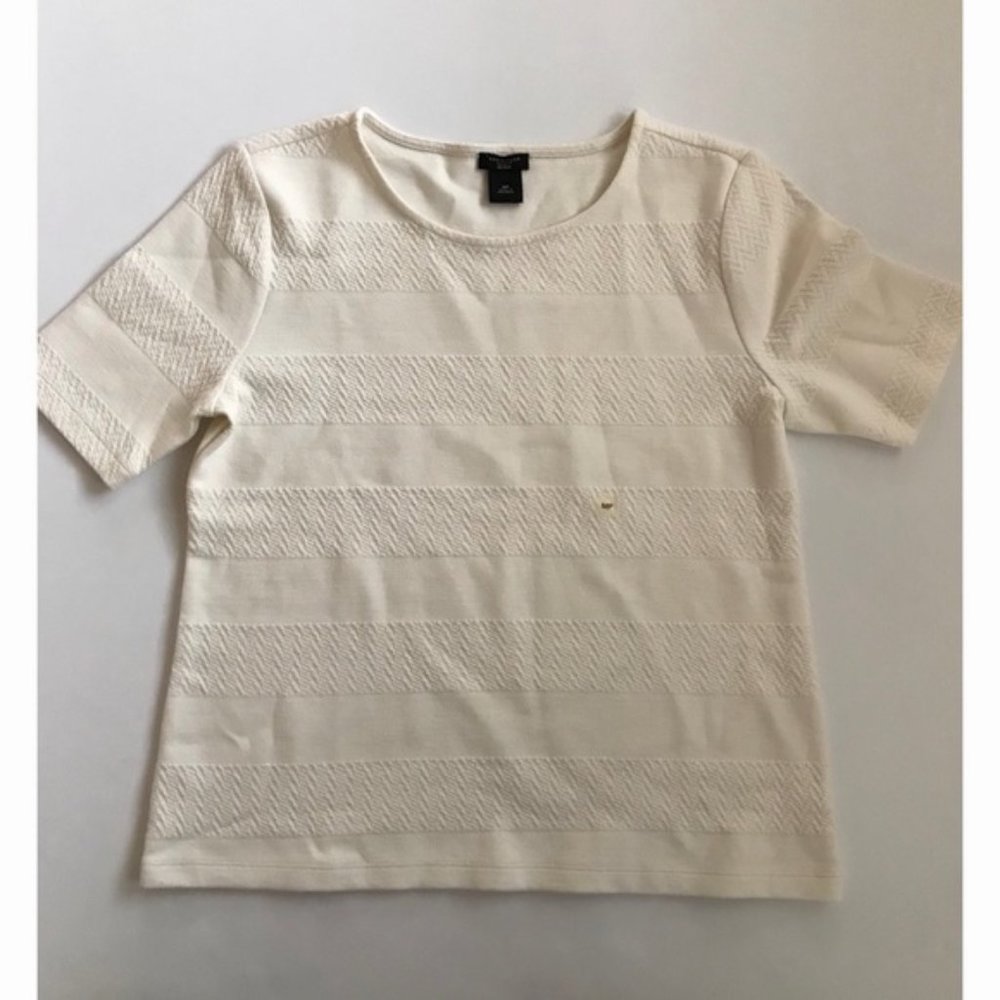 Ann Taylor Factory Top.   MP